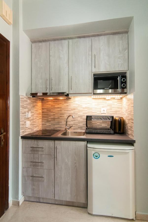 Eleni Apartments Roda  Buitenkant foto